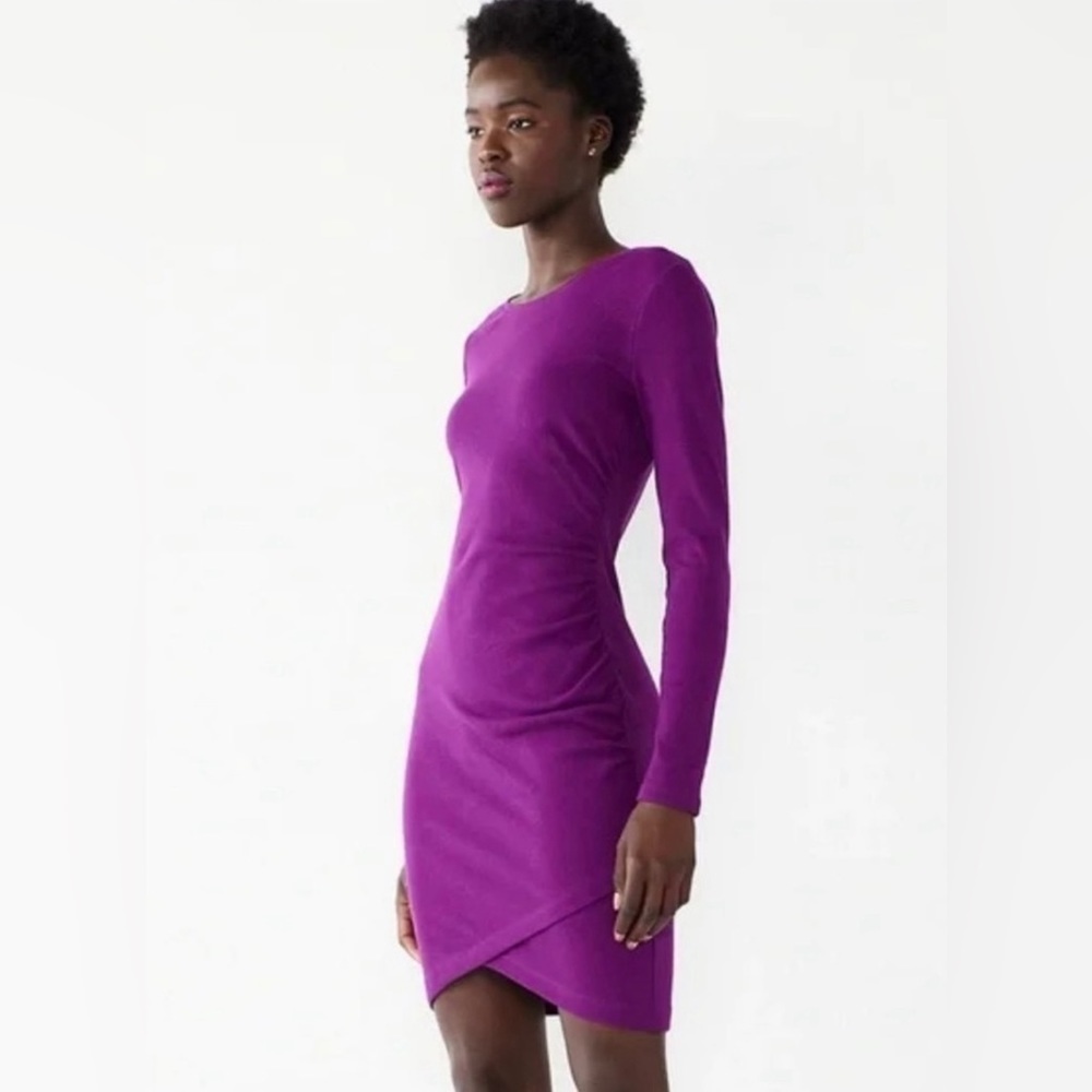 Nine West dress. Large. NWT. Lower V cut design, gathers at waist, Purple